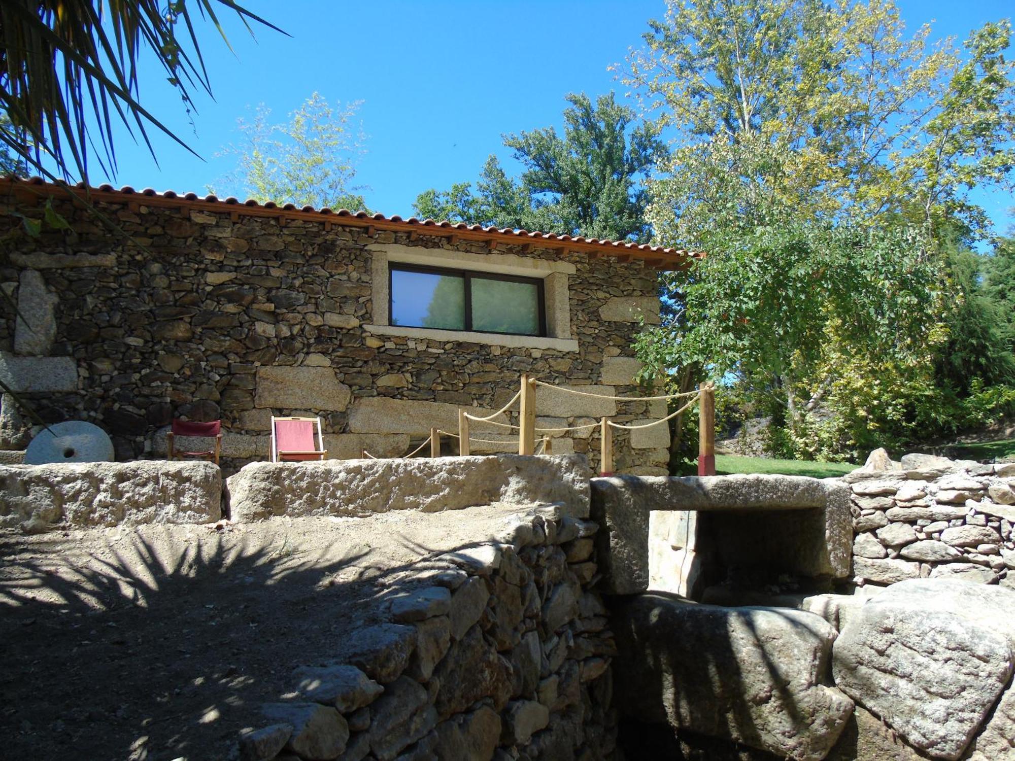 Quinta Da Chouza Agroturismo E Enoturismo Селорику ди Бащу Екстериор снимка